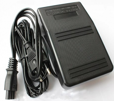 Педаль Janome 043970106